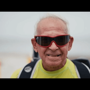 78 years old Kiteboarder